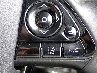 TOYOTA PRIUS 2020