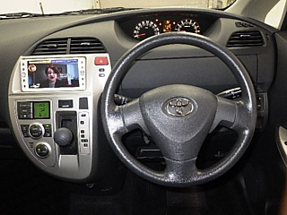 TOYOTA RACTIS 2010