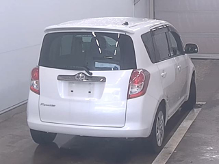 TOYOTA RACTIS 2010