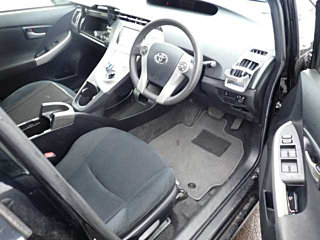 TOYOTA PRIUS 2014