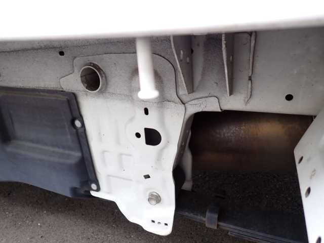 NISSAN CLIPPER TRUCK 2015