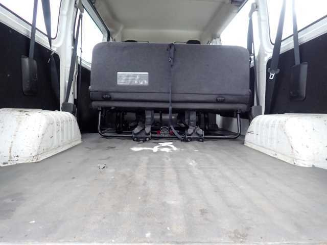 NISSAN CARAVAN VAN 2017