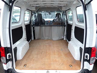 NISSAN NV200 2020