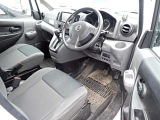 NISSAN NV200 2020