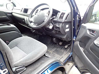TOYOTA HIACE 2016