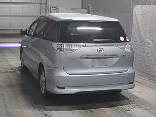 TOYOTA ESTIMA HYBRID 2010