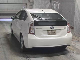 TOYOTA PRIUS 2013