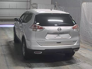 NISSAN X-TRAIL 2015