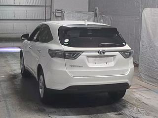 TOYOTA HARRIER 2015