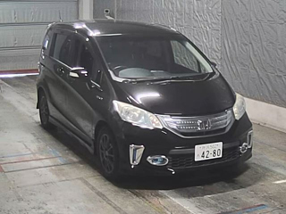 HONDA FREED 2013