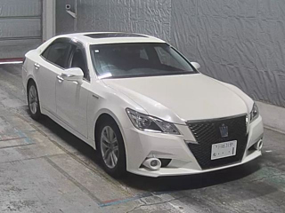 TOYOTA CROWN 2013