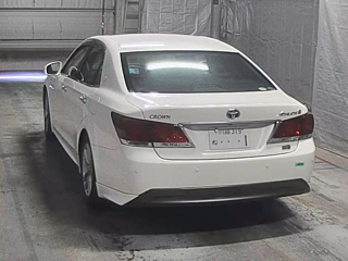 TOYOTA CROWN 2013
