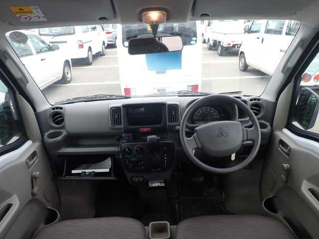 MITSUBISHI MINICAB VAN 2019