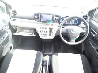 DAIHATSU MIRA E S 2020