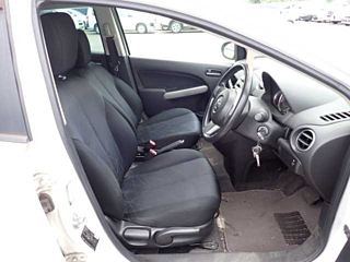 MAZDA DEMIO 2013
