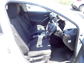 MAZDA DEMIO 2019