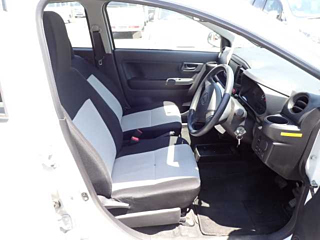 DAIHATSU MIRA E S 2020