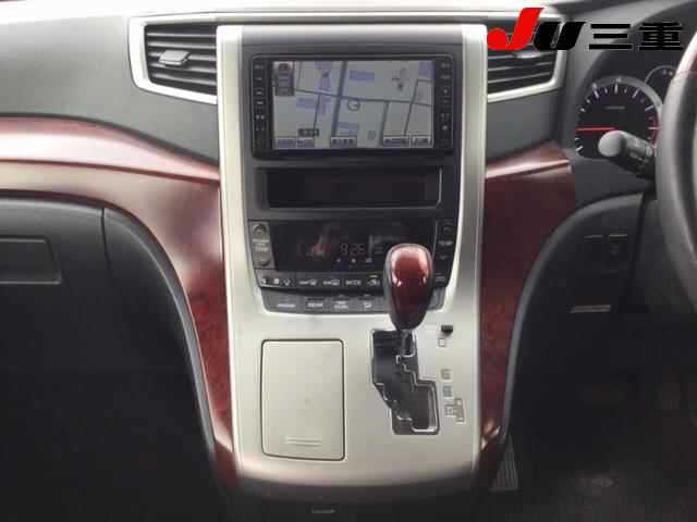 TOYOTA VELLFIRE 2008