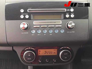 SUZUKI SWIFT 2010
