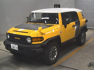 TOYOTA FJ CRUISER 2011