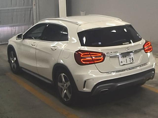 MERCEDES BENZ GLA CLASS 2015