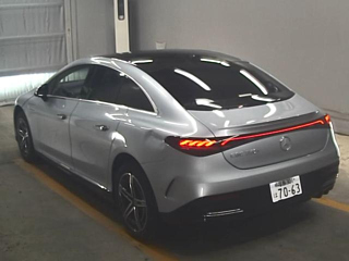 MERCEDES BENZ EQE 2023