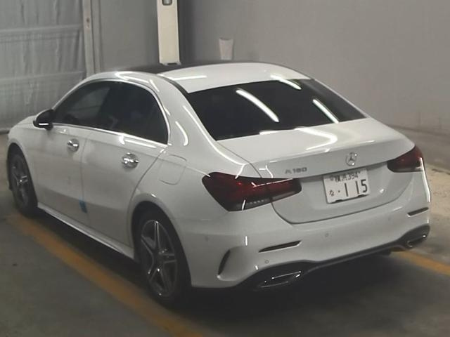 MERCEDES BENZ A CLASS 2021