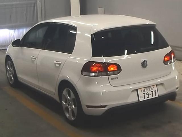 VOLKSWAGEN GOLF 2011