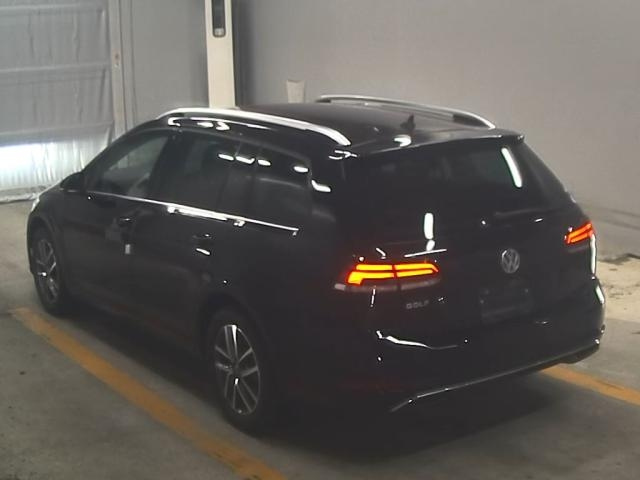 VOLKSWAGEN GOLF VARIANT 2020