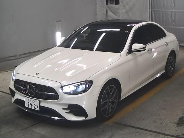 MERCEDES BENZ E CLASS 2022