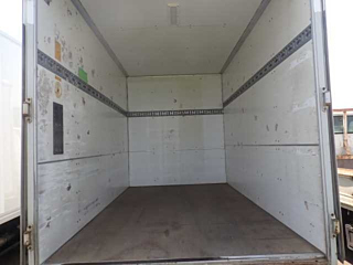 ISUZU ELF 2009