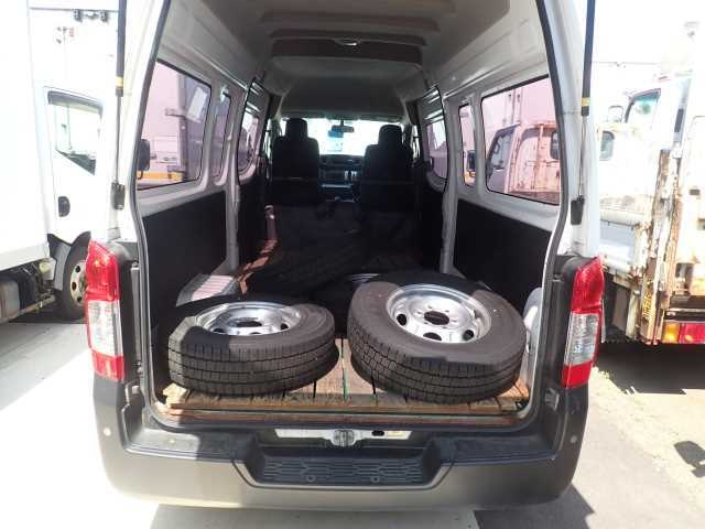 NISSAN CARAVAN VAN 2019