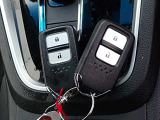 HONDA SHUTTLE 2018