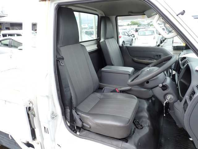 NISSAN VANETTE TRUCK 2013