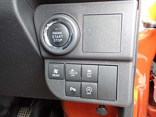 DAIHATSU HIJET VAN 2023
