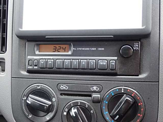 NISSAN AD 2010