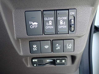 HONDA FREED 2019