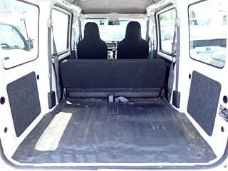 DAIHATSU HIJET VAN 2019