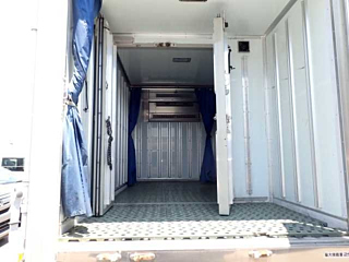 ISUZU ELF 2013