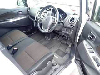 NISSAN DAYZ 2015