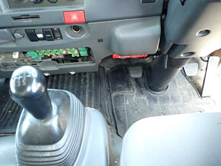 ISUZU ELF 2015