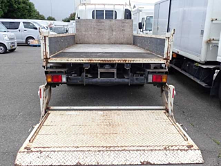 ISUZU ELF 2018