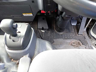 ISUZU ELF 2009
