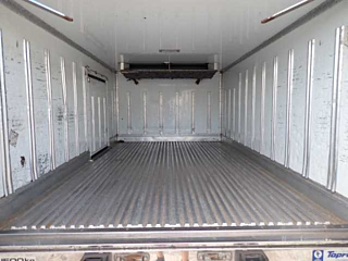 ISUZU ELF 2009