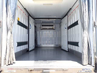MITSUBISHI CANTER 2017