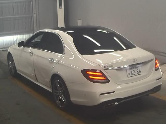 MERCEDES BENZ E CLASS 2019