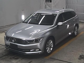 VOLKSWAGEN PASSAT VARIANT 2020