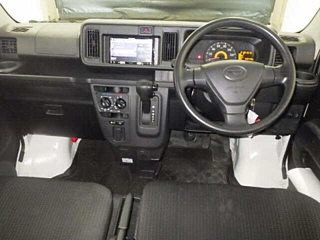 DAIHATSU HIJET VAN 2018