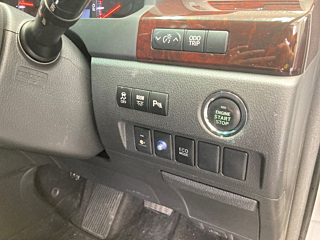 TOYOTA ALPHARD 2012