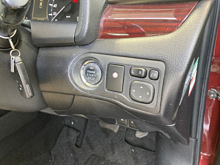 TOYOTA PREMIO 2016